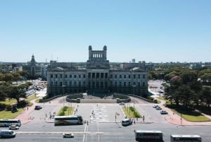 Montevideo: Sightseeing Hop-On Hop-Off Bus Tour