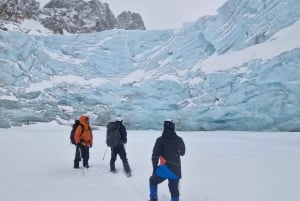Trekking no Glaciar Ojo del Albino