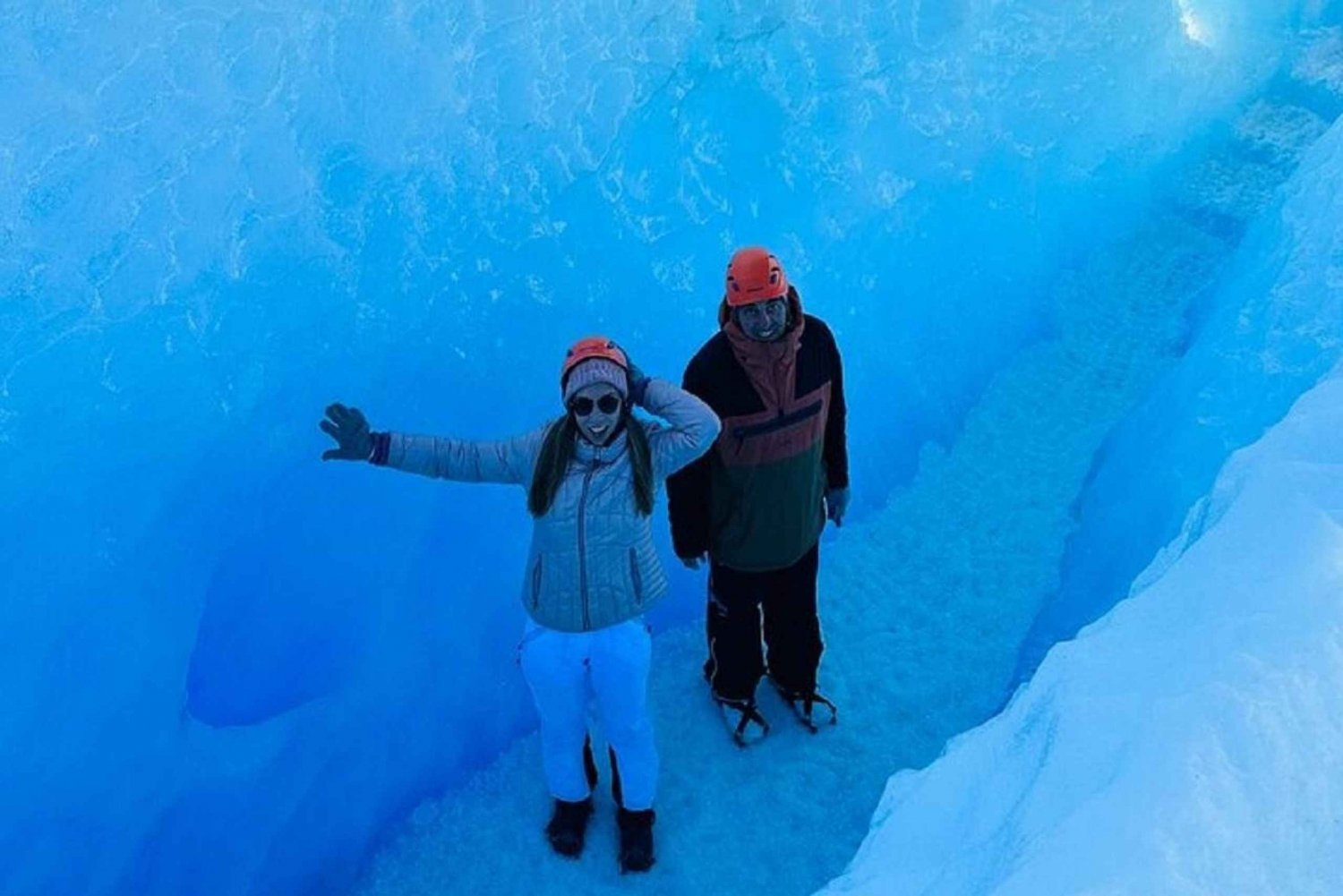 Minitrekking de dia inteiro no Perito Moreno com traslado e passarelas