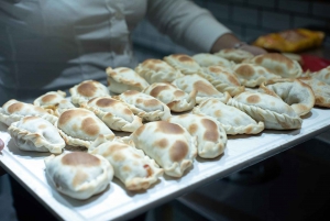 Aula de culinária de empanadas premium e experiência de degustação de vinhos