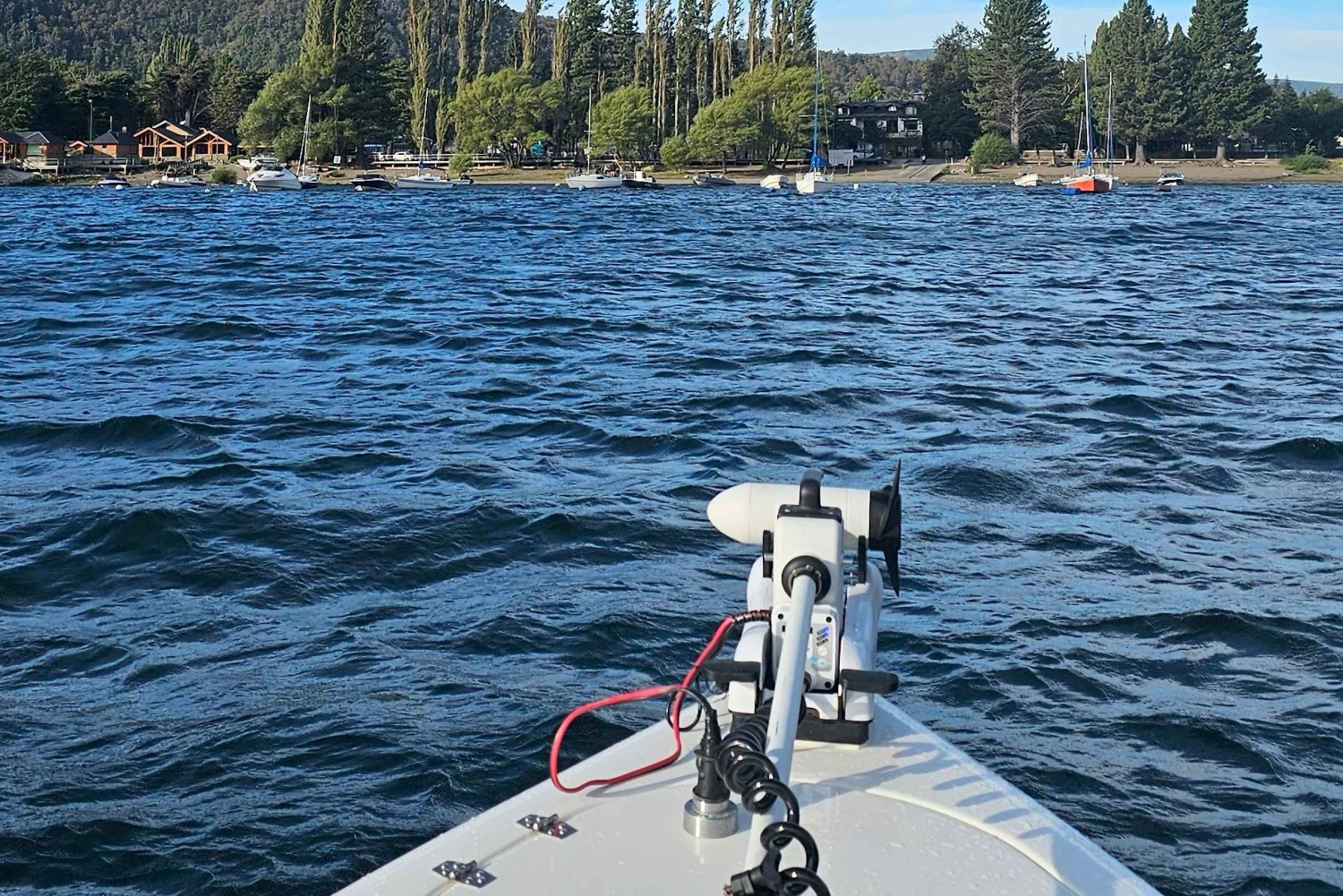 Paseo en lancha Privado por el Lago Lacar en San Martin de los Andes