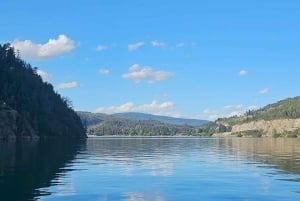 Yksityinen venematka Lago Lacar -järvellä San Martin de los Andesissa