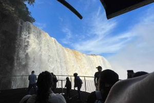 Puerto Iguazú: paquete de cataratas en ambos lados con traslados