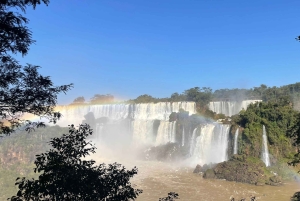 Puerto Iguazú: paquete de cataratas en ambos lados con traslados