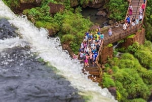 Puerto Iguazu: Iguazu Falls Båttur og Gran Aventura