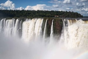 Puerto Iguazú: Cataratas del Iguazú, actividades en la selva y paseo en barco