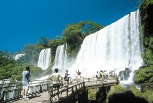Puerto Iguazú : Excursion aux chutes d'Iguazu avec tour en jeep et tour en bateau