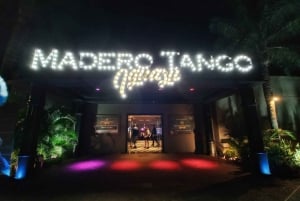 Puerto Iguazú: Madero Tango Show with Optional Dinner