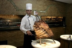 Palazzo Rafain: Cena spettacolo con barbecue