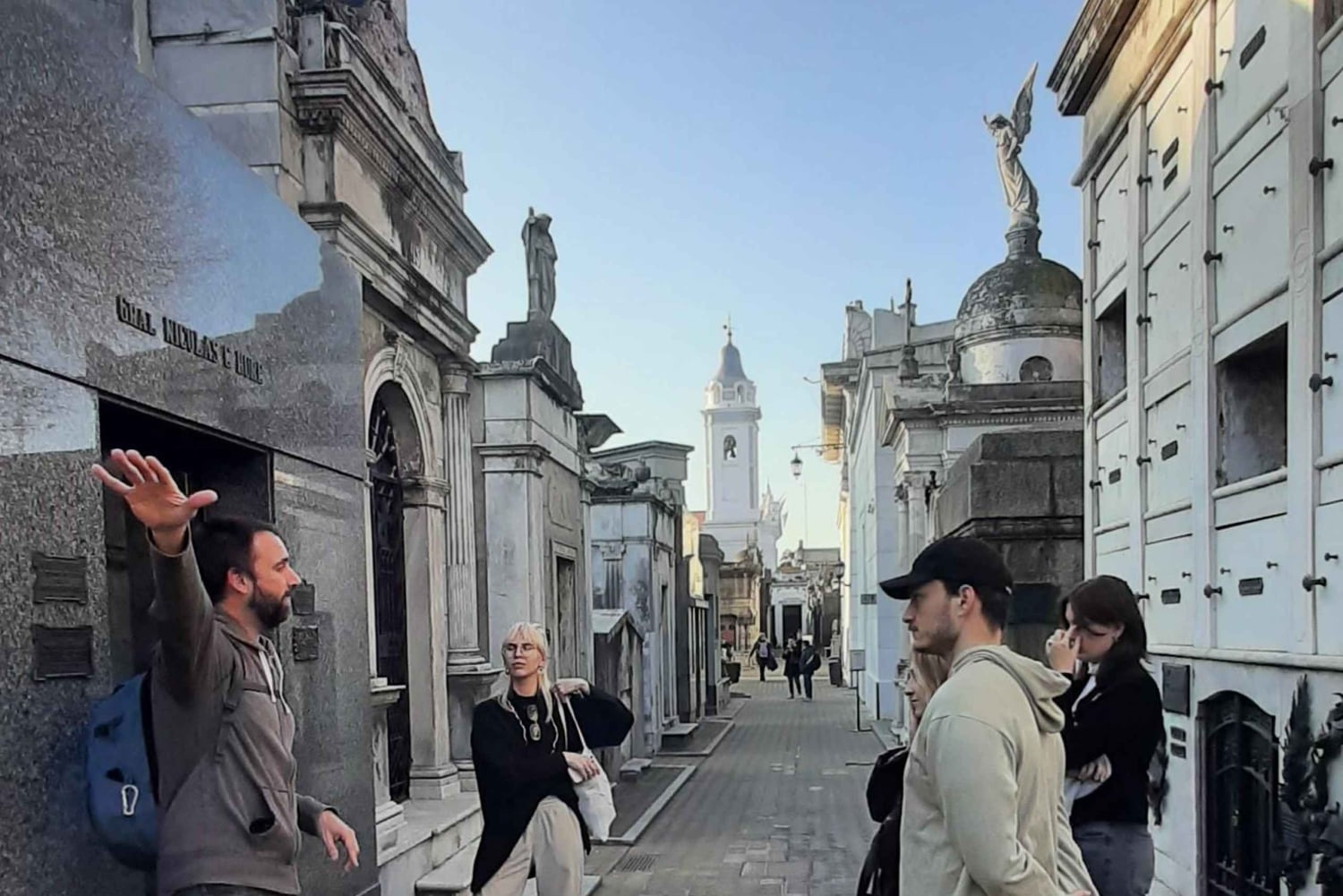 Cimitero della Recoleta - Tour per piccoli gruppi di storia e segreti