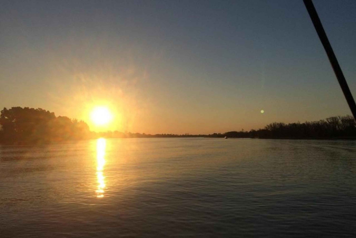 San Fernando: Navigare sul Rio de la Plata con vino e tango