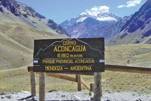 Santiago: Privat Scenic Transfer til Mendoza.