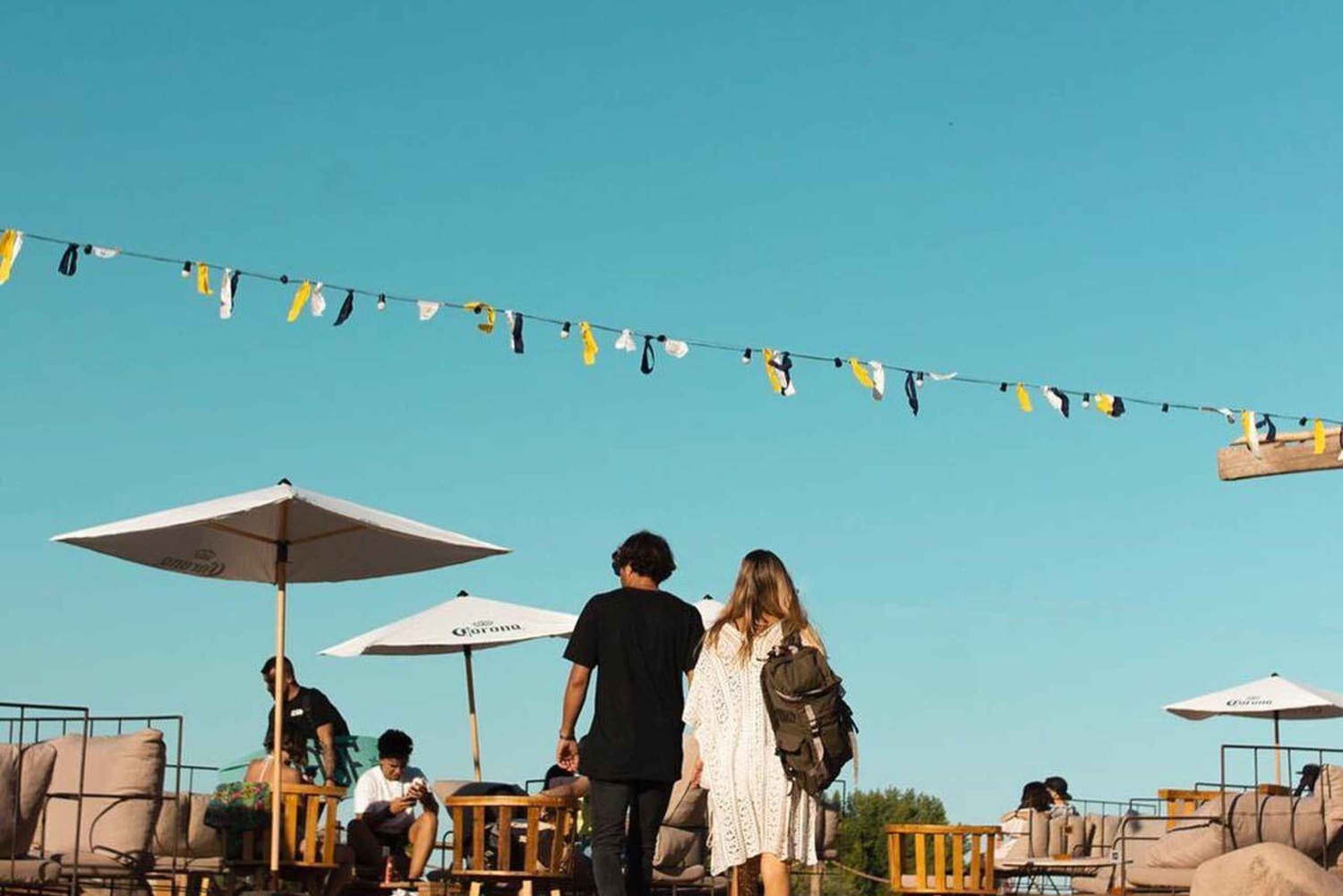 Noches de Atardecer en El Roble: ¡Únete a la mejor Fiesta de Mendoza!