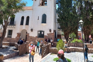 Tilcara: Tur til Humahuaca + Hornocal + Quebrada de las Señoritas (tredobbelt combo)