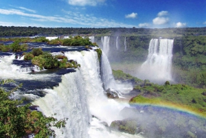 Tour Cataratas do Iguassu in Brazil and Argentina, 1 day.