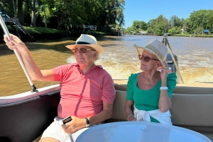 Unique Tigre and Delta Private Day Cruise Navegation