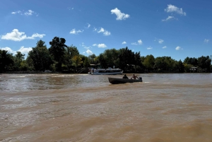 Unique Tigre and Delta Private Day Cruise Navegation