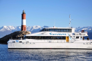 Ushuaia: Beagle Channel & Sea Wolves Island Catamaran Cruise
