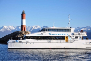 Ushuaia: catamarán por el canal Beagle y la Isla de Lobos