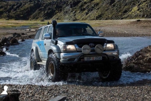 Ushuaia: Escondido Lake and Fangano 4 x 4 with lunch