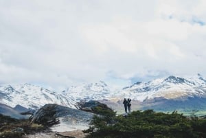 Ushuaia: Esmeralda Lagoon vaellusretki lounaalla ja juomilla.