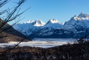 Ushuaia: tour por los lagos fueguinos, los Andes y el lago Fagnano
