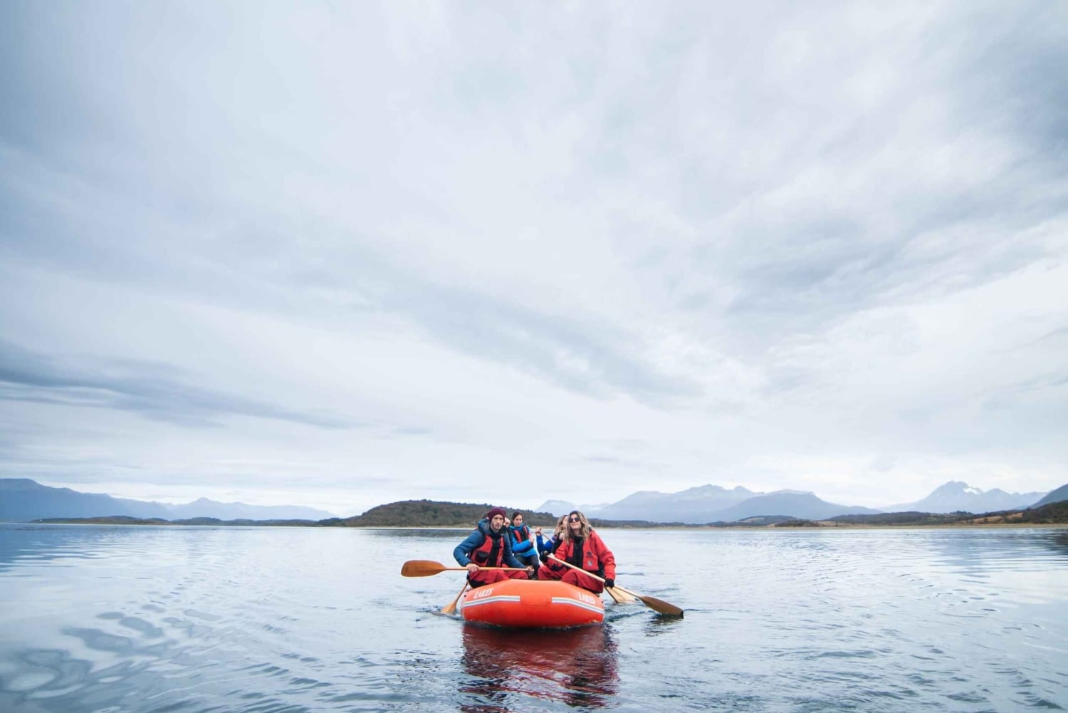 Ushuaia: Isla Gable y Pingüinera con Almuerzo