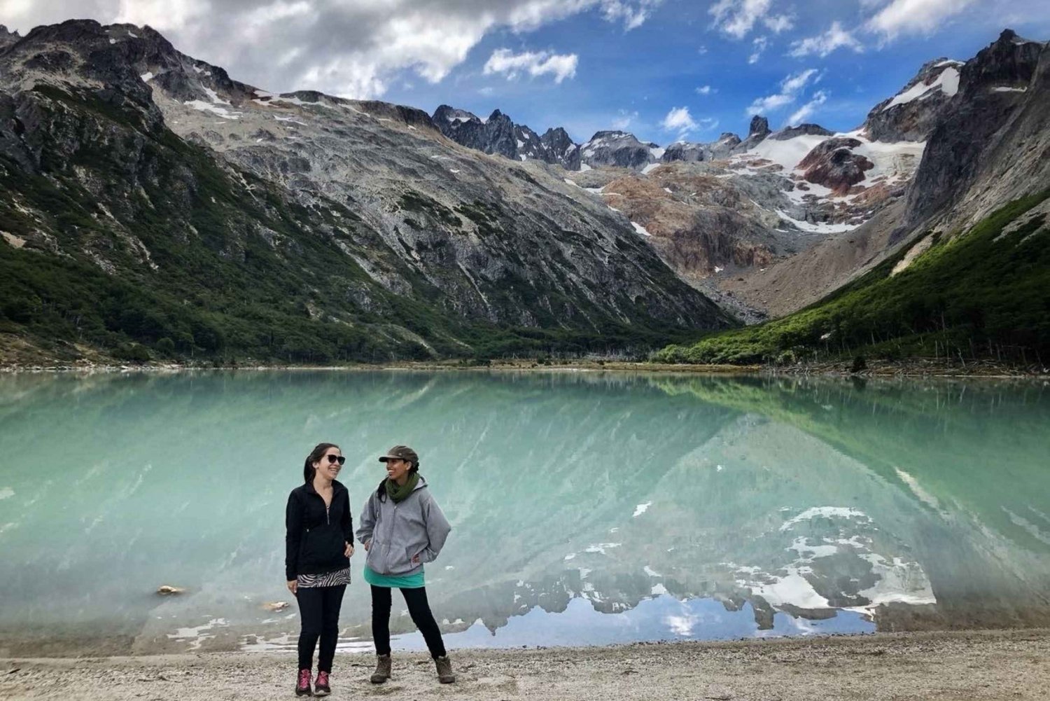 Ushuaia: Excursión guiada a la Laguna Esmeralda con almuerzo picnic
