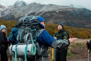 Ushuaia: Guidet vandretur i Laguna Esmeralda med frokostboks