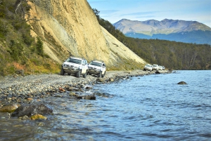 Ushuaia: visite des lacs tout-terrain en 4X4