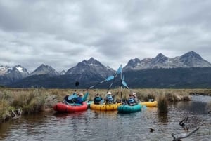Ushuaia : Packrafting Rio Olivia (trekking et aviron) avec déjeuner et transfert