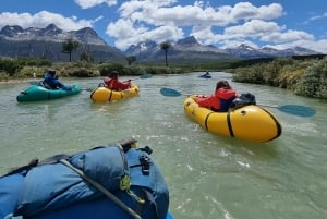 Ushuaia : Packrafting Rio Olivia (trekking et aviron) avec déjeuner et transfert
