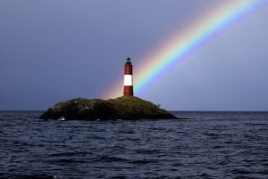 Ushuaia: Tour to Lobos Island with Beagle Channel Trekking