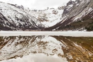 Trekking Emerald Lagoon