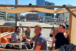 Vin- och musikupplevelse av D.V. Catena med en bräda med Cold Cuts