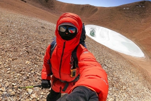 Zapaleri, un volcán con tres bordes