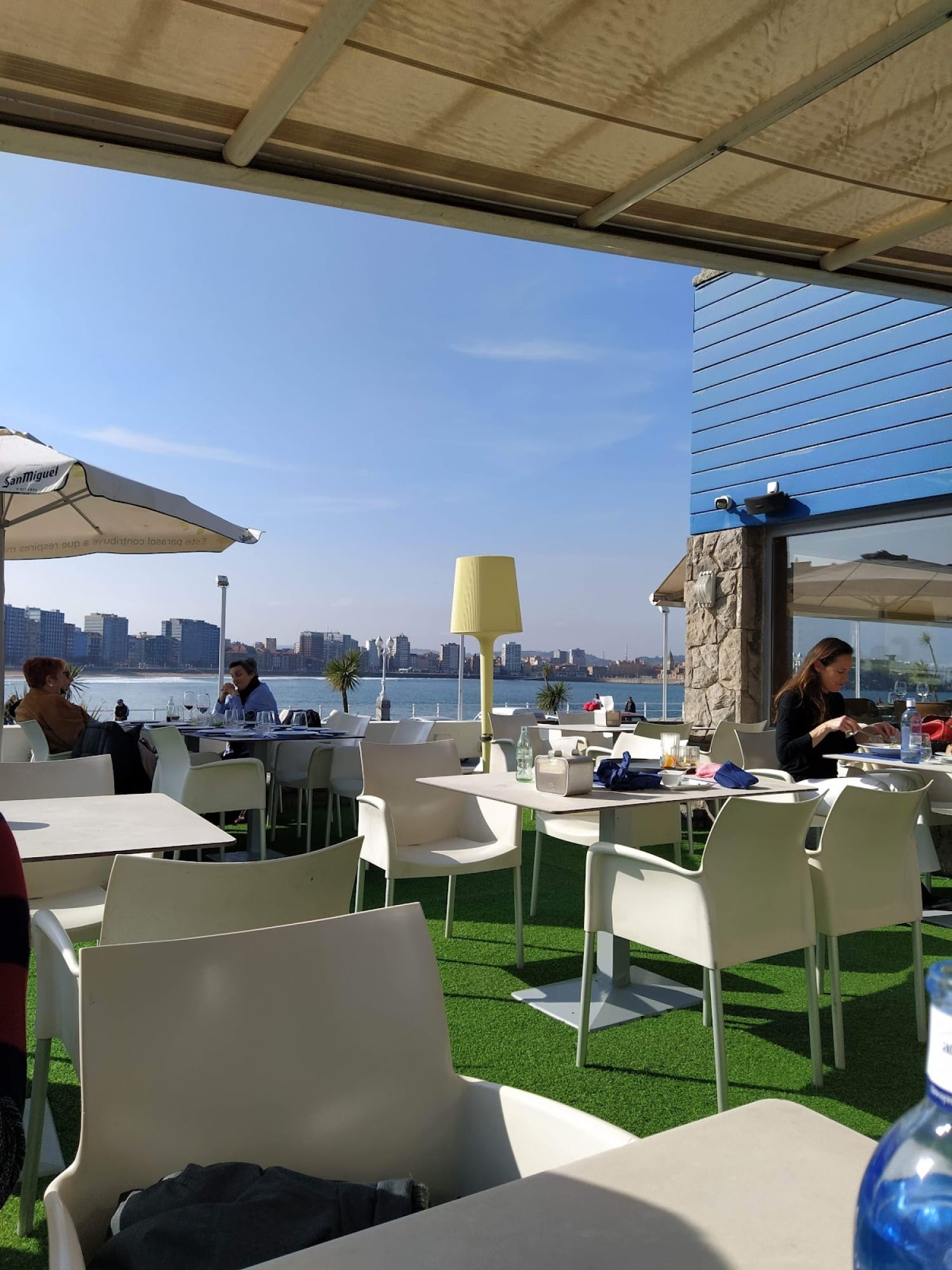 Ambigu Lounge de Bellavista