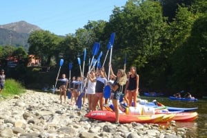 Arriondas: Descenso de Aventura en Canoa por el Río Sella