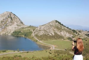 Arriondas: tour guidato dei laghi di Covadonga