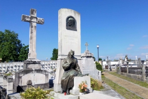 Авилес: Экскурсия по кладбищу Ла-Карриона