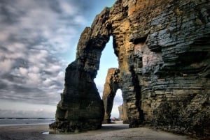 From A Coruna: Guided Day Trip to Lugo & As Catedrais Beach