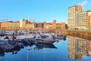 オビエド発ヒホンとラ・ラボラル ガイドツアー
