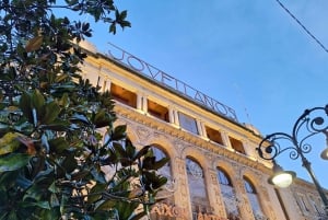 オビエド発ヒホンとラ・ラボラル ガイドツアー