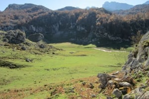 Laghi di Covadonga e Santuario di Covadonga: itinerario guidato e interpretato