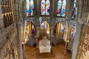 Tour por Oviedo, Castrillo de Polvazares, Astorga y la catedral de León