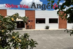 Vda. de Angelónin siideri: opastettu vierailu siideripuristamoon ja maistiaiset.