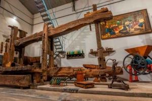 Vda. de Angelón Cider: guidat besök på en ciderpress med provsmakning