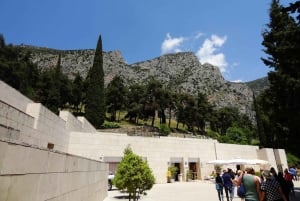 2-Day Combo: Athens Tour with Acropolis & Delphi Day Trip