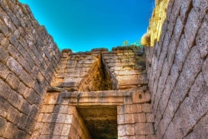 Tour de 4 días desde Atenas: Micenas, Olimpia, Delfos y Meteora