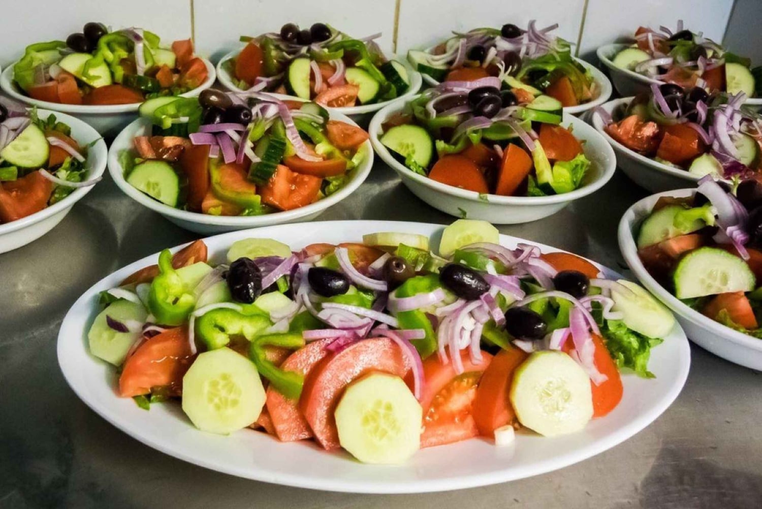 'Una notte ad Atene: Cena e musica sotto le stelle'